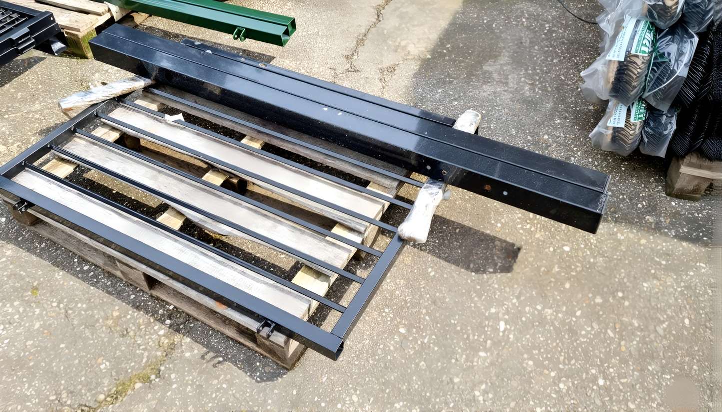Universal Gate – Black (RAL 9005)