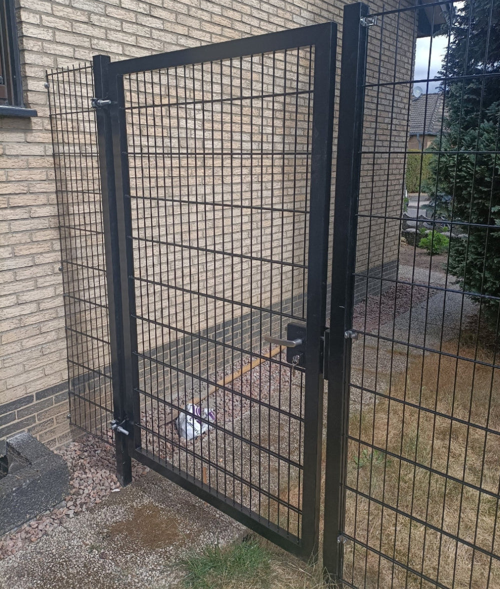 looppoort-dubbelstaafmat hek-kopen ral 9005 zwart
