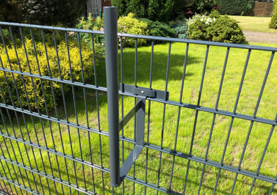 Halterung für Gartenfackeln und Pfeile